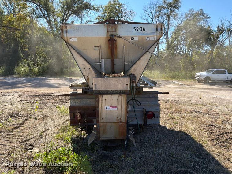 image for item ES1165 Monroe Snow and Ice 00058804 spreader