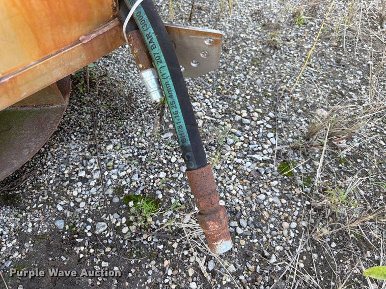 image for item ES1165 Monroe Snow and Ice 00058804 spreader
