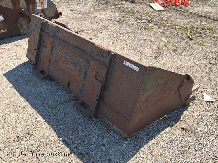 image for item ES1167 Skid steer rock bucket