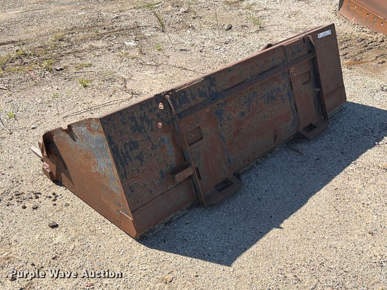 image for item ES1167 Skid steer rock bucket