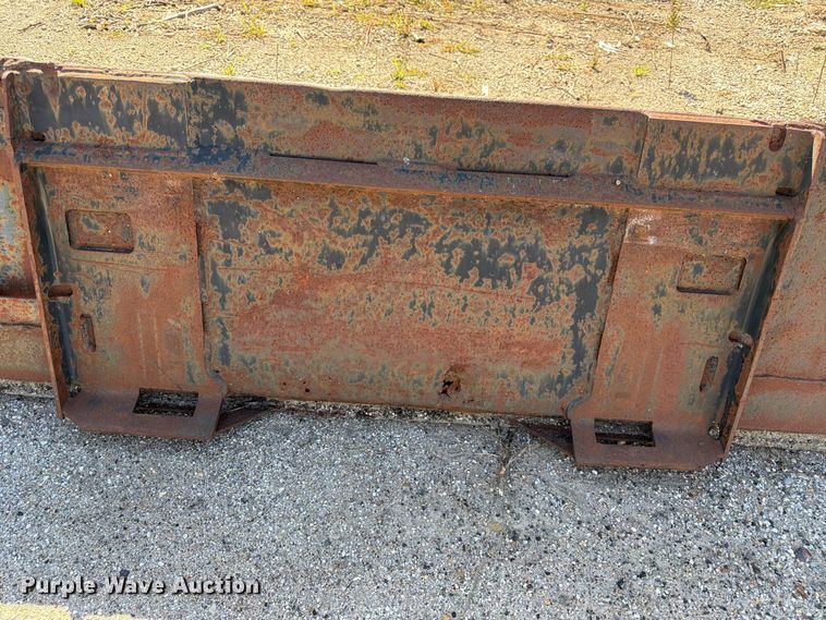 image for item ES1167 Skid steer rock bucket
