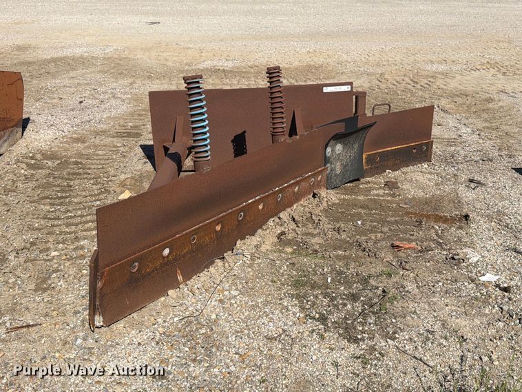 image for item ES1168 Skid steer blade