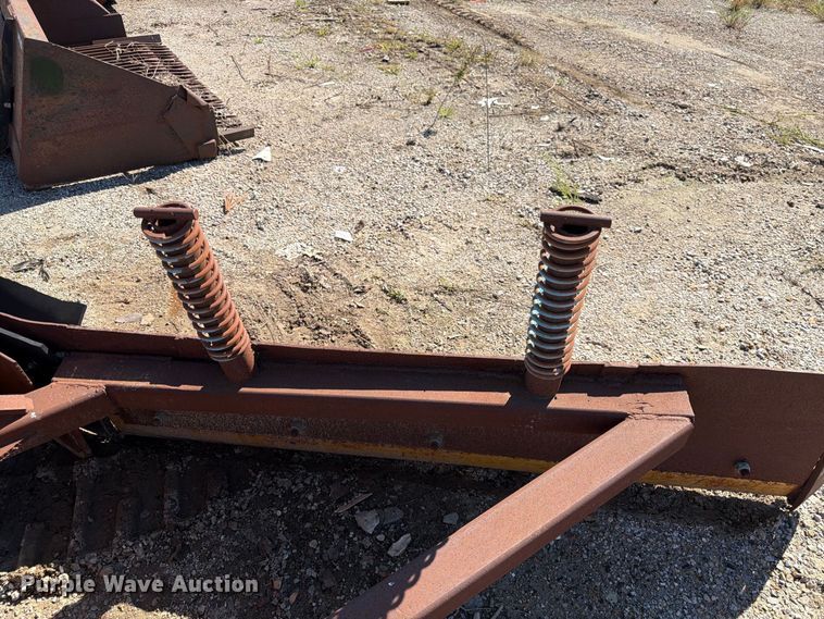 image for item ES1168 Skid steer blade