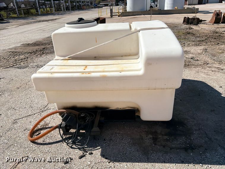 image for item ES1170 2020 Ace Roto-Mold tank