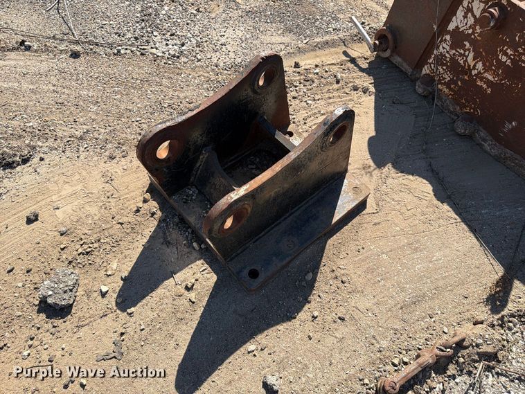 image for item ES1172 (4) excavator attachments