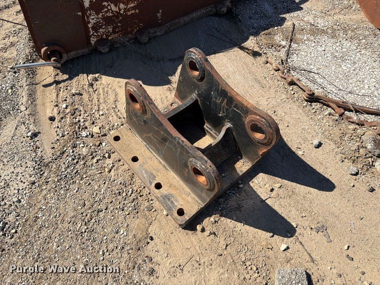 image for item ES1172 (4) excavator attachments