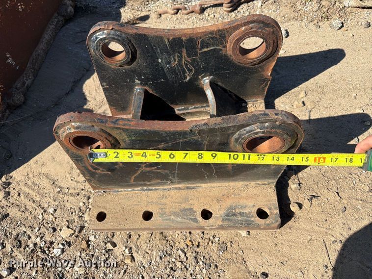 image for item ES1172 (4) excavator attachments