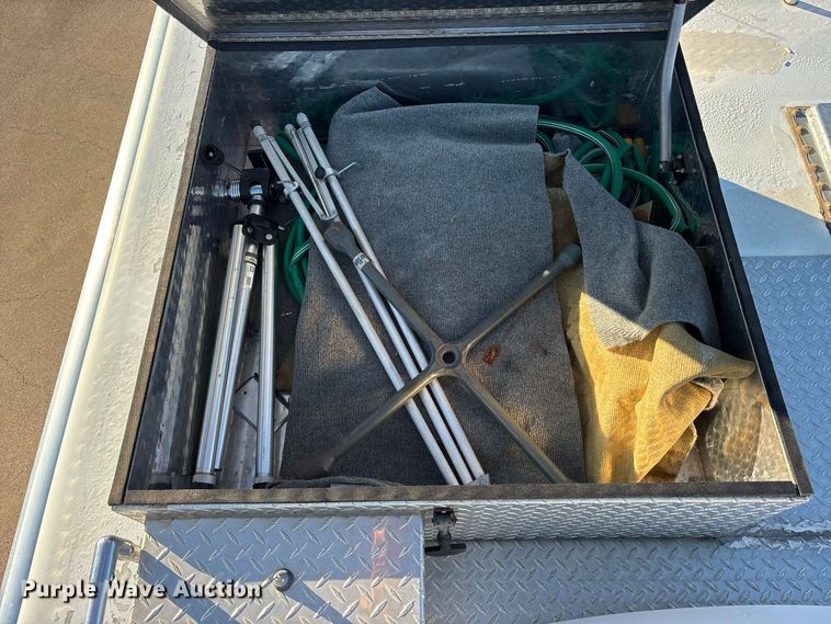 image for item ES8117 1990 Chevrolet Forward Control mobile command center