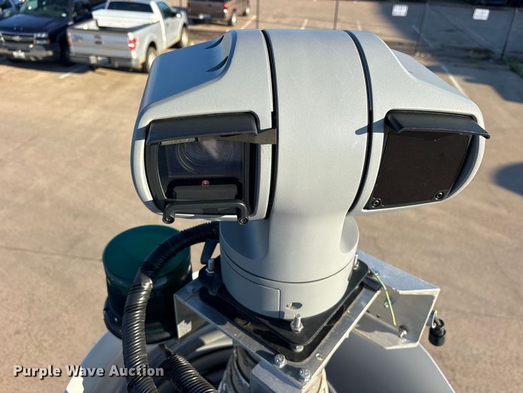 image for item ES8117 1990 Chevrolet Forward Control mobile command center