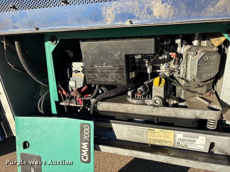image for item ES8117 1990 Chevrolet Forward Control mobile command center