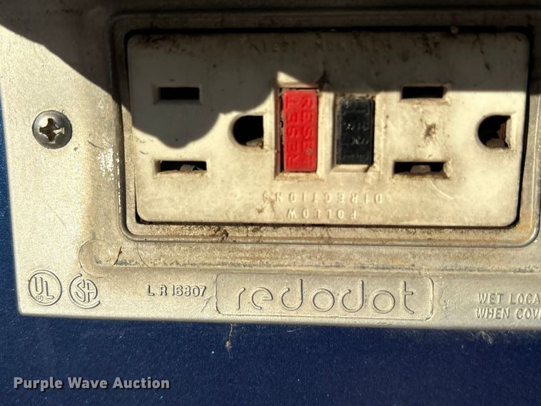 image for item ES8117 1990 Chevrolet Forward Control mobile command center