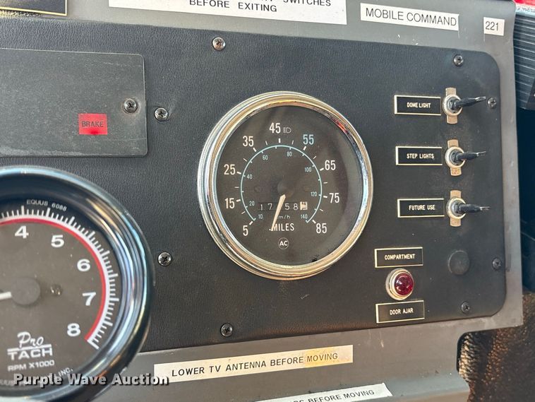 image for item ES8117 1990 Chevrolet Forward Control mobile command center