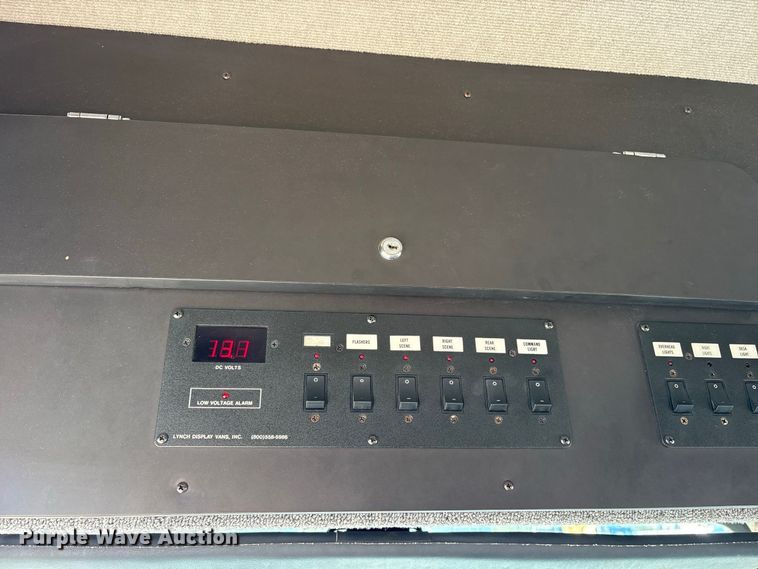 image for item ES8117 1990 Chevrolet Forward Control mobile command center