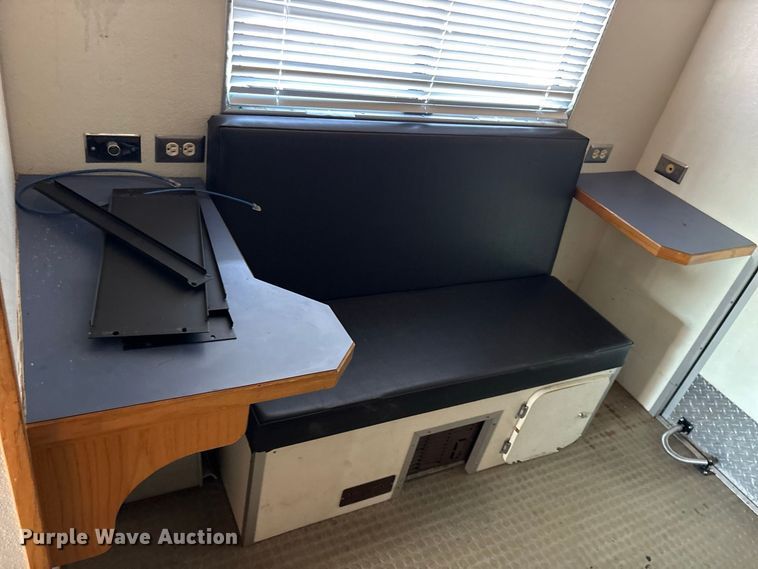 image for item ES8117 1990 Chevrolet Forward Control mobile command center