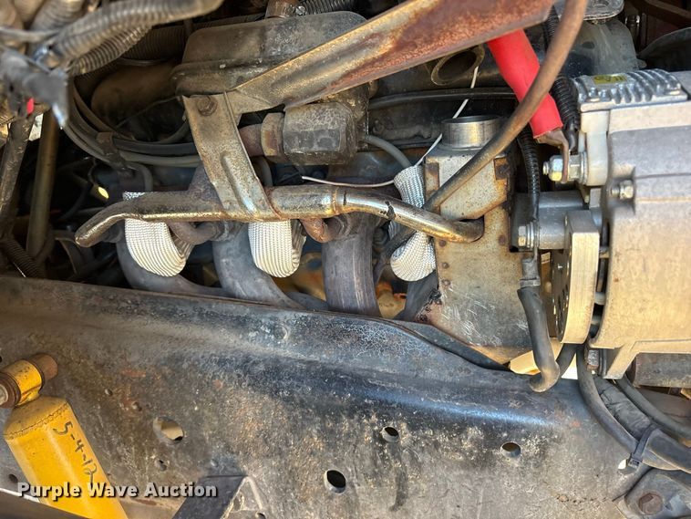 image for item ES8117 1990 Chevrolet Forward Control mobile command center