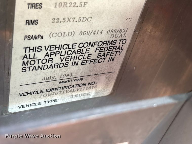 image for item ES8117 1990 Chevrolet Forward Control mobile command center