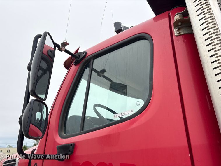 image for item EU0624 2012 Freightliner M2 dump truck