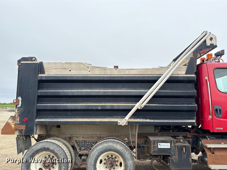image for item EU0624 2012 Freightliner M2 dump truck