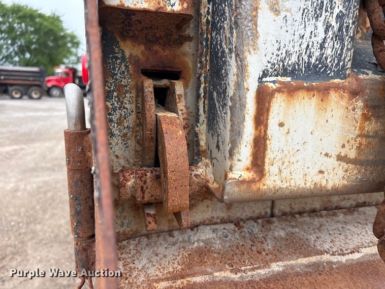 image for item EU0624 2012 Freightliner M2 dump truck