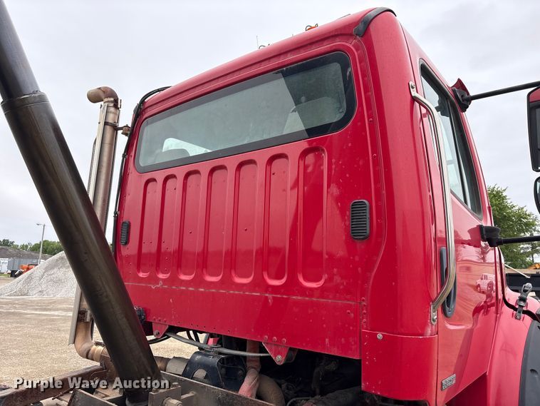 image for item EU0624 2012 Freightliner M2 dump truck