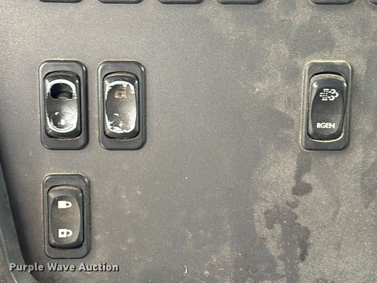 image for item EU0624 2012 Freightliner M2 dump truck