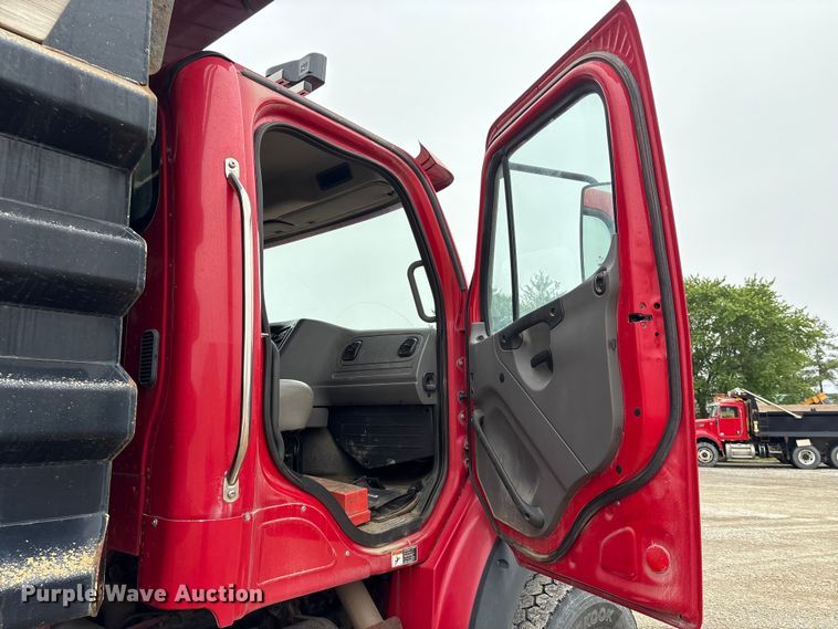 image for item EU0624 2012 Freightliner M2 dump truck