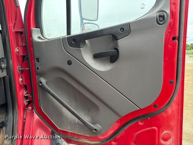 image for item EU0624 2012 Freightliner M2 dump truck