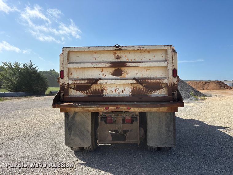 image for item EU5730 2002 Mack CH dump truck