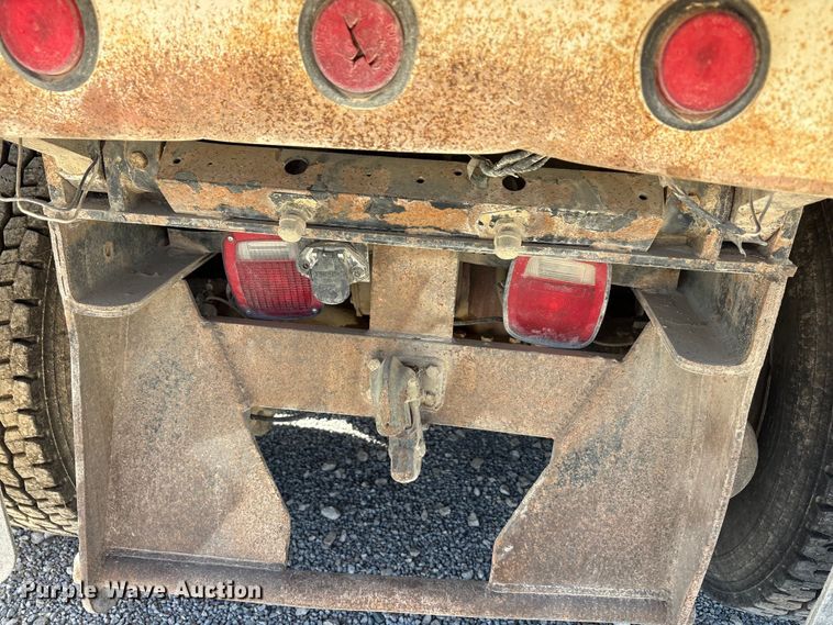 image for item EU5730 2002 Mack CH dump truck