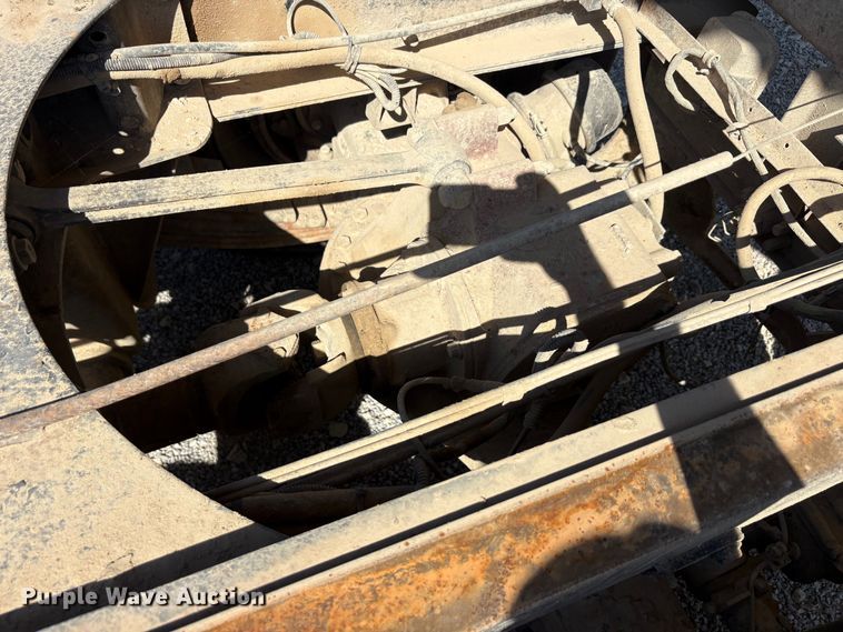 image for item EU5730 2002 Mack CH dump truck
