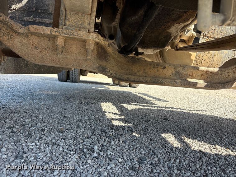 image for item EU5730 2002 Mack CH dump truck