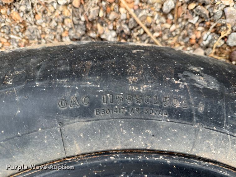 image for item EU5907 (5) aircraft tires and wheels