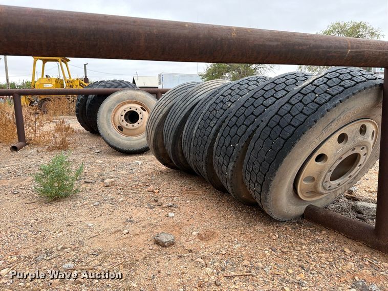 image for item EU5908 (10) tires and wheels