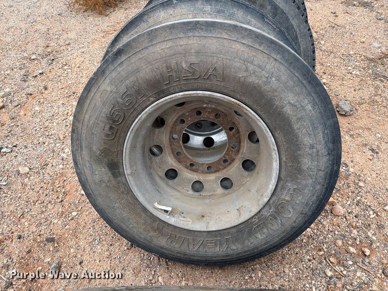 image for item EU5908 (10) tires and wheels