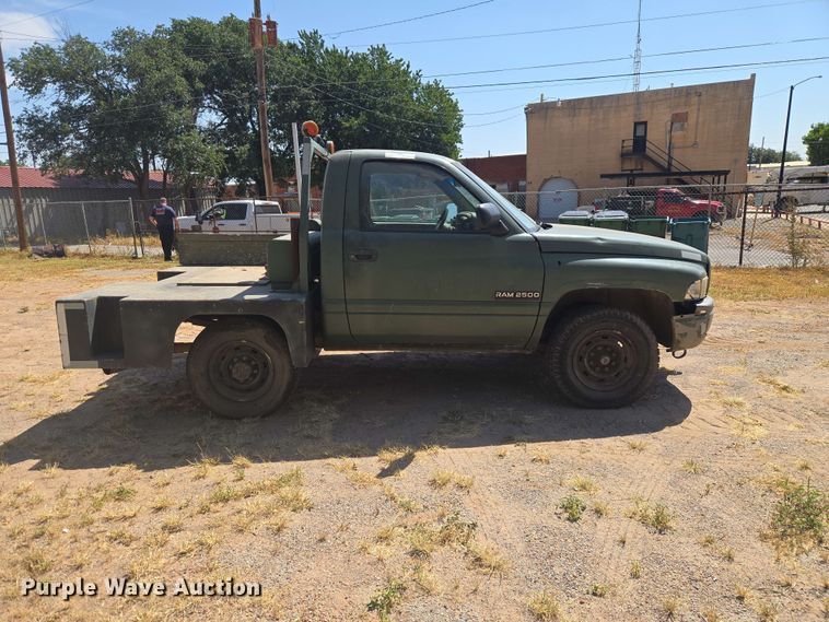 image for item EW8600 1997 Dodge Ram 2500 flatbed pickup truck