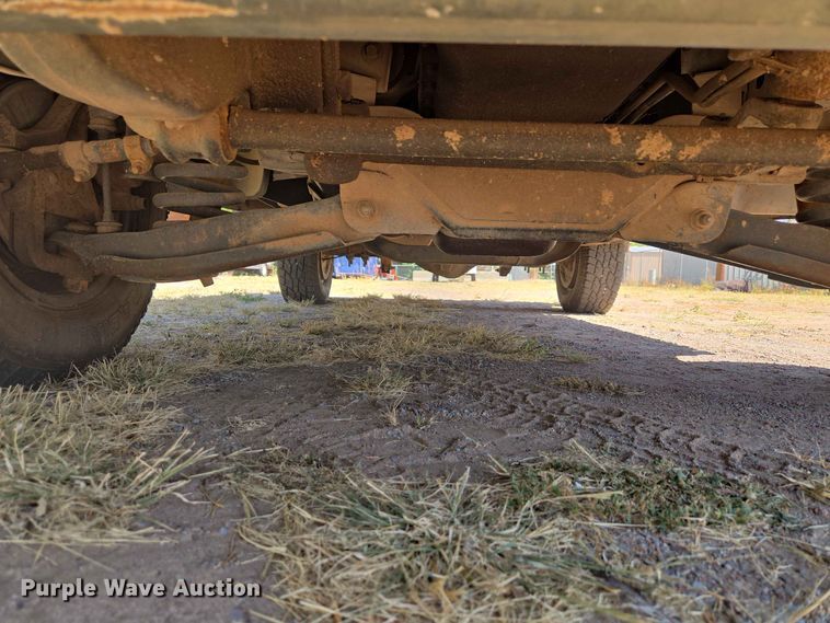image for item EW8600 1997 Dodge Ram 2500 flatbed pickup truck