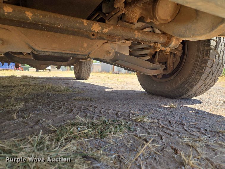 image for item EW8600 1997 Dodge Ram 2500 flatbed pickup truck