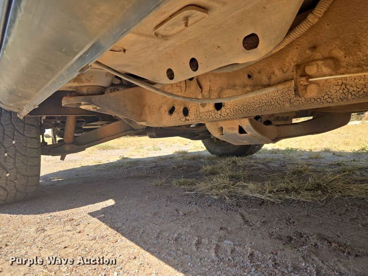 image for item EW8600 1997 Dodge Ram 2500 flatbed pickup truck