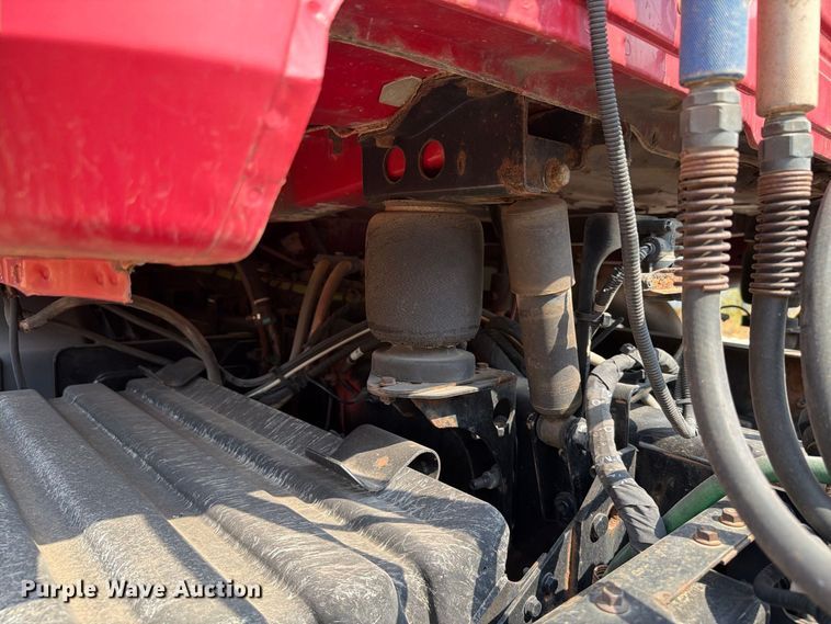 image for item EW8955 2014 Mack CXU612 semi truck