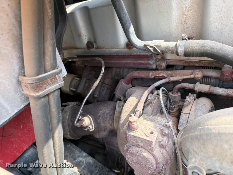 image for item EW8955 2014 Mack CXU612 semi truck
