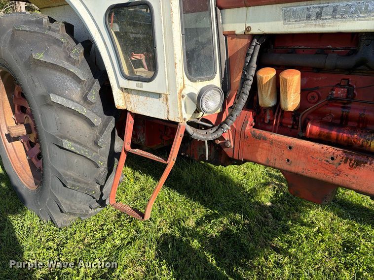 image for item EX1044 International 966 tractor