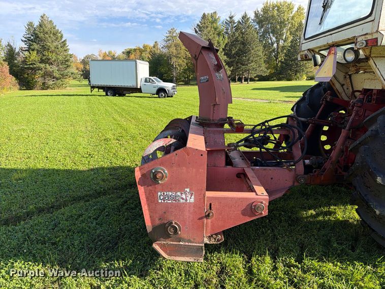 image for item EX1044 International 966 tractor