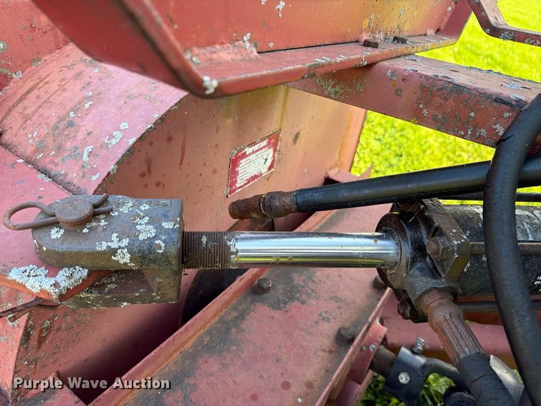 image for item EX1044 International 966 tractor