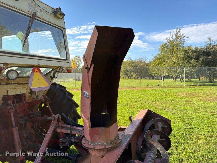 image for item EX1044 International 966 tractor