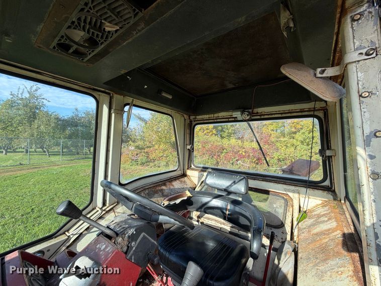 image for item EX1044 International 966 tractor