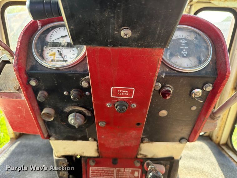 image for item EX1044 International 966 tractor