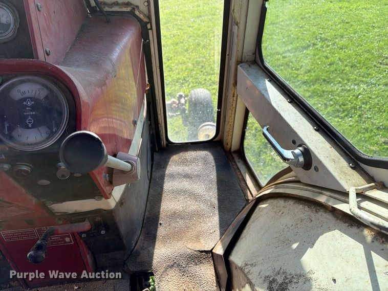image for item EX1044 International 966 tractor