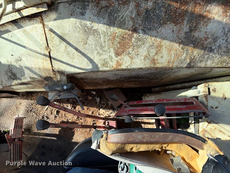 image for item EX1044 International 966 tractor
