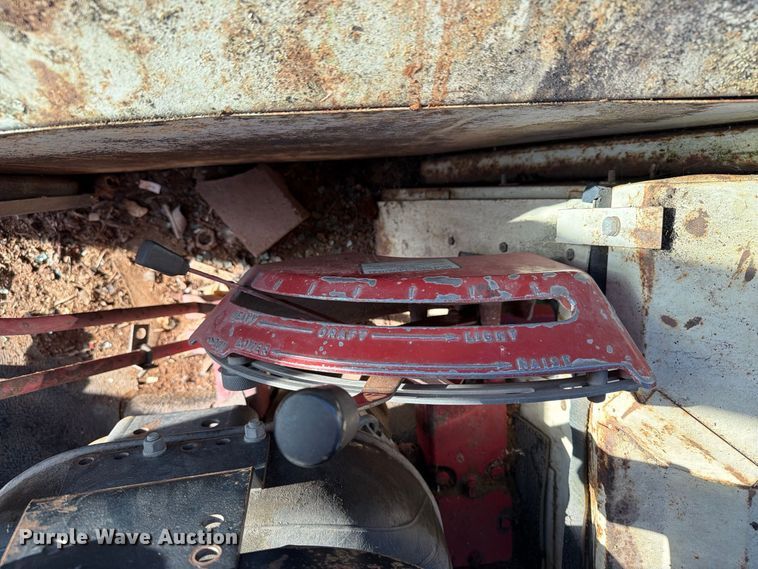 image for item EX1044 International 966 tractor
