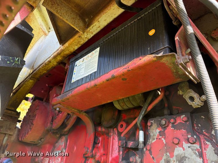 image for item EX1044 International 966 tractor